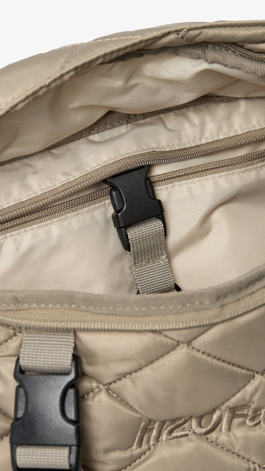 H2OFagerholt Close Market Bag Bags 3584 Pearl